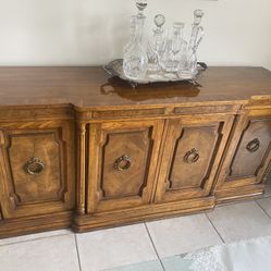 Dining Buffet.  Heritage