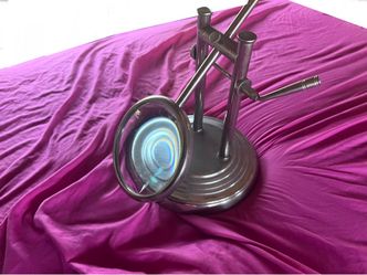 Magnifying glass with adjustable stand