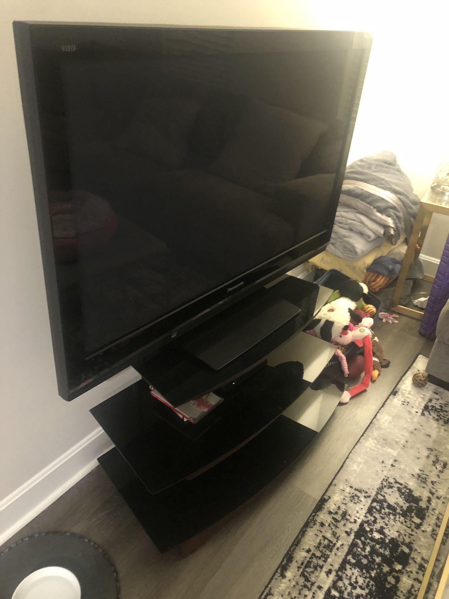 Tv and tv stand