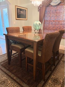 Leaders Casual Furniture 6 Piece Set and Large Buffet