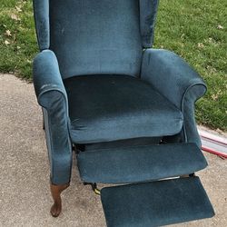 Turquoise Recliner 