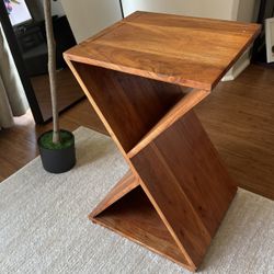 Decorative End Table