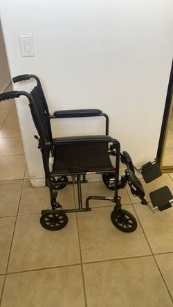Drive wheelchair