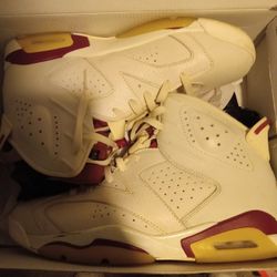 Air Jordan 6retro Off White And Maroon Size 12