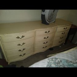 French Providence Dixie Bedroom Set