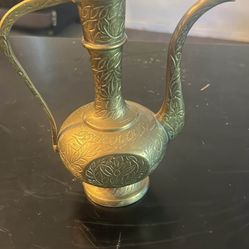 Vintage Solid Brass Made in India Ornate Teapot Genie Lamp 