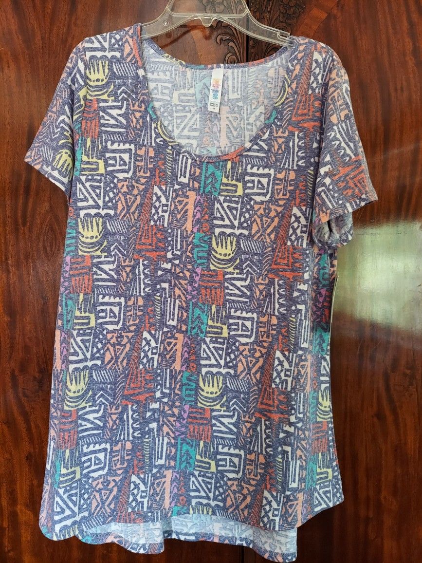5 Lularoe Shirts