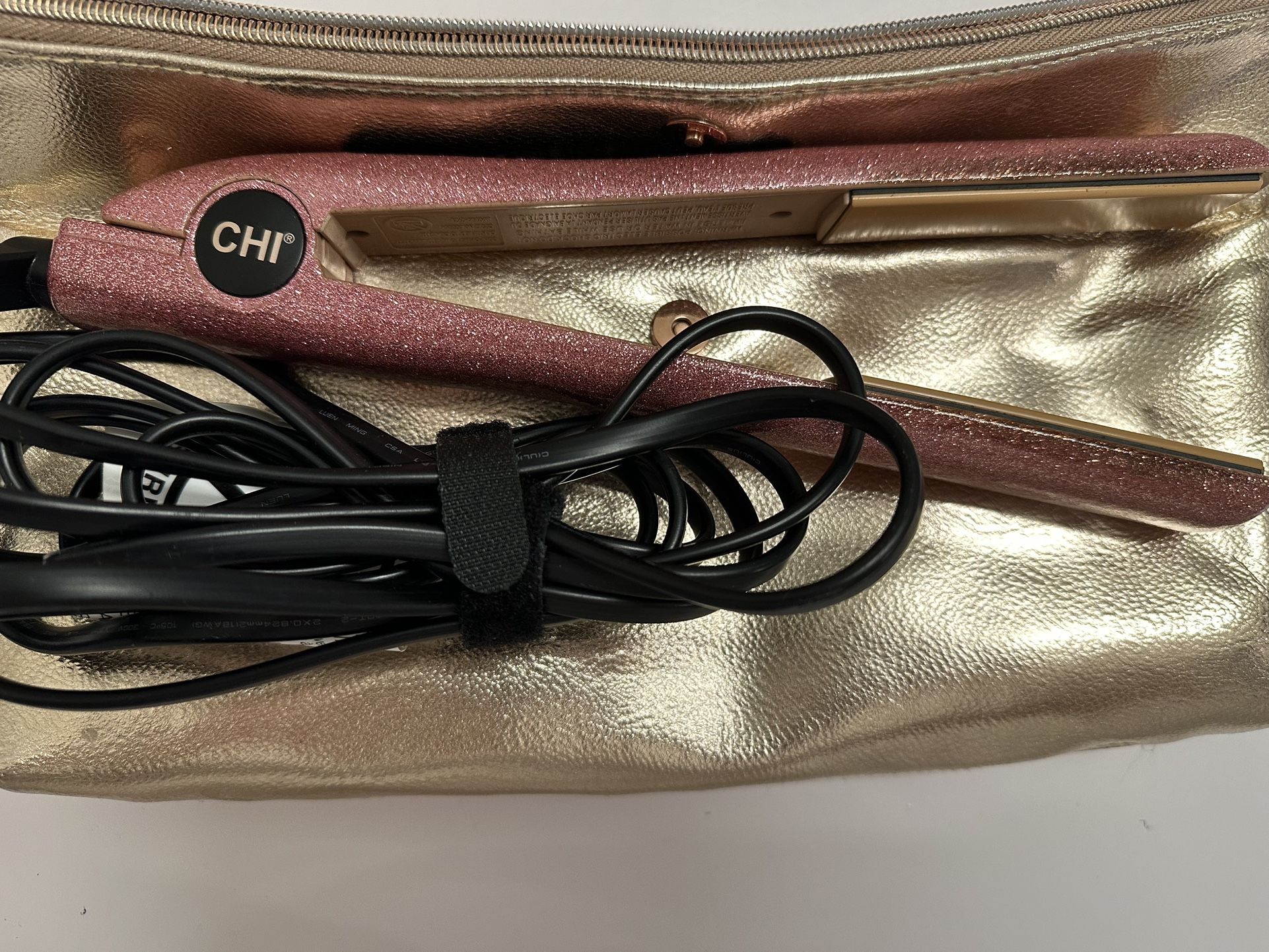 CHI Limited Edition 1” Pink Glitter Wanderlust Flatiron
