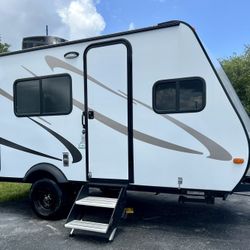 2022 Coachmen Apex Tera 16T