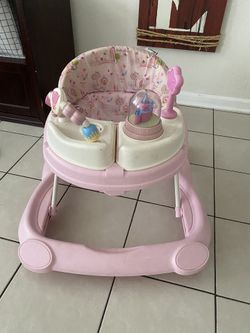 Minnie Mouse Walker