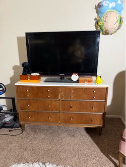 MCM Dresser