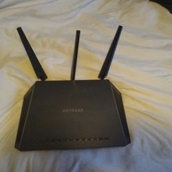 Nighthawk Router