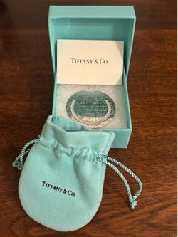 Tiffany & Co. Smile Bookmark Elegant Silver 727 Fifth Avenue New York 10022