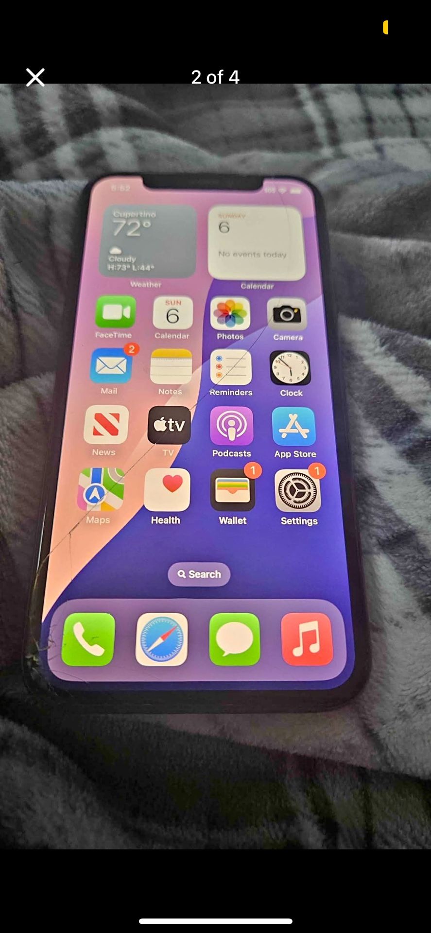 iPhone XR Unlocked Perfect Condition 128g