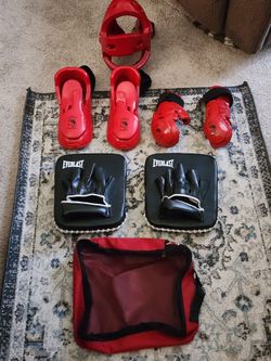 Karate Gear for Kids, Teenagers or Adult- Two Dragons