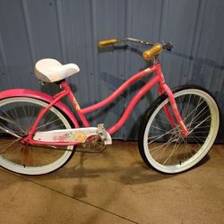 Huffy Cranberry Beach Cruiser READY TO RIDE 