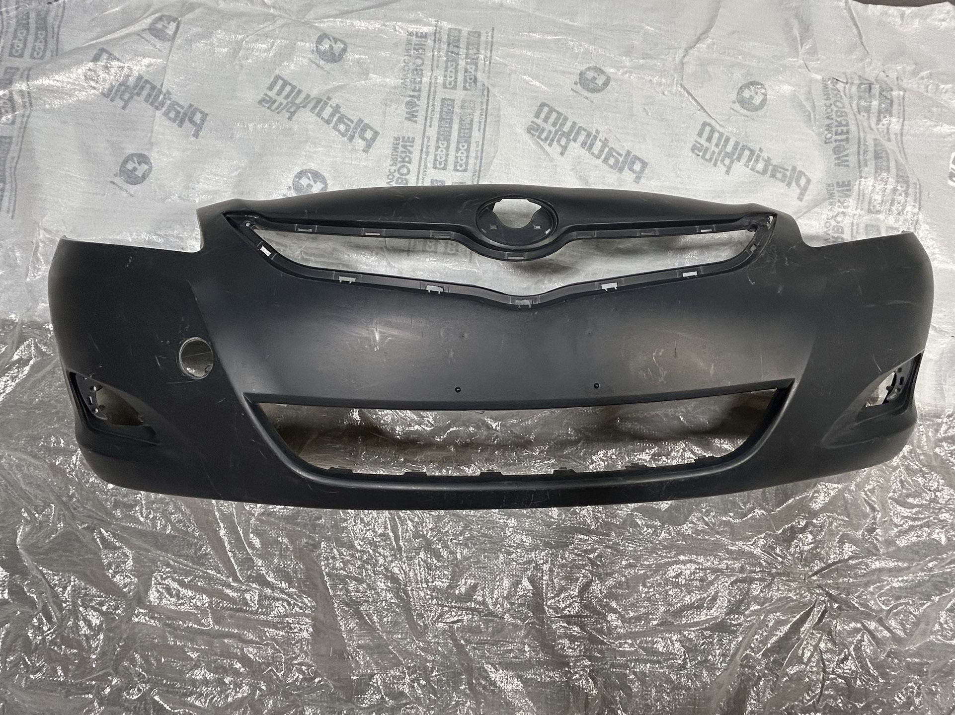 2007-2012 Toyota Yaris Sedan Front Bumper Replacement