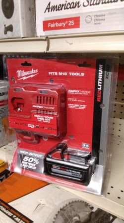 MILWAUKEE M18 REDLITHIUM HIGH OUTPUT XC 8.0 AND RAPID CHARGER KIT