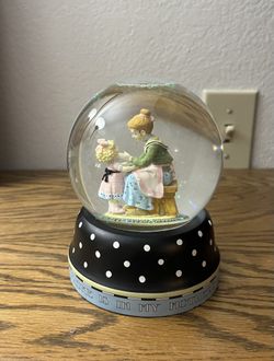 Snowglobe $3