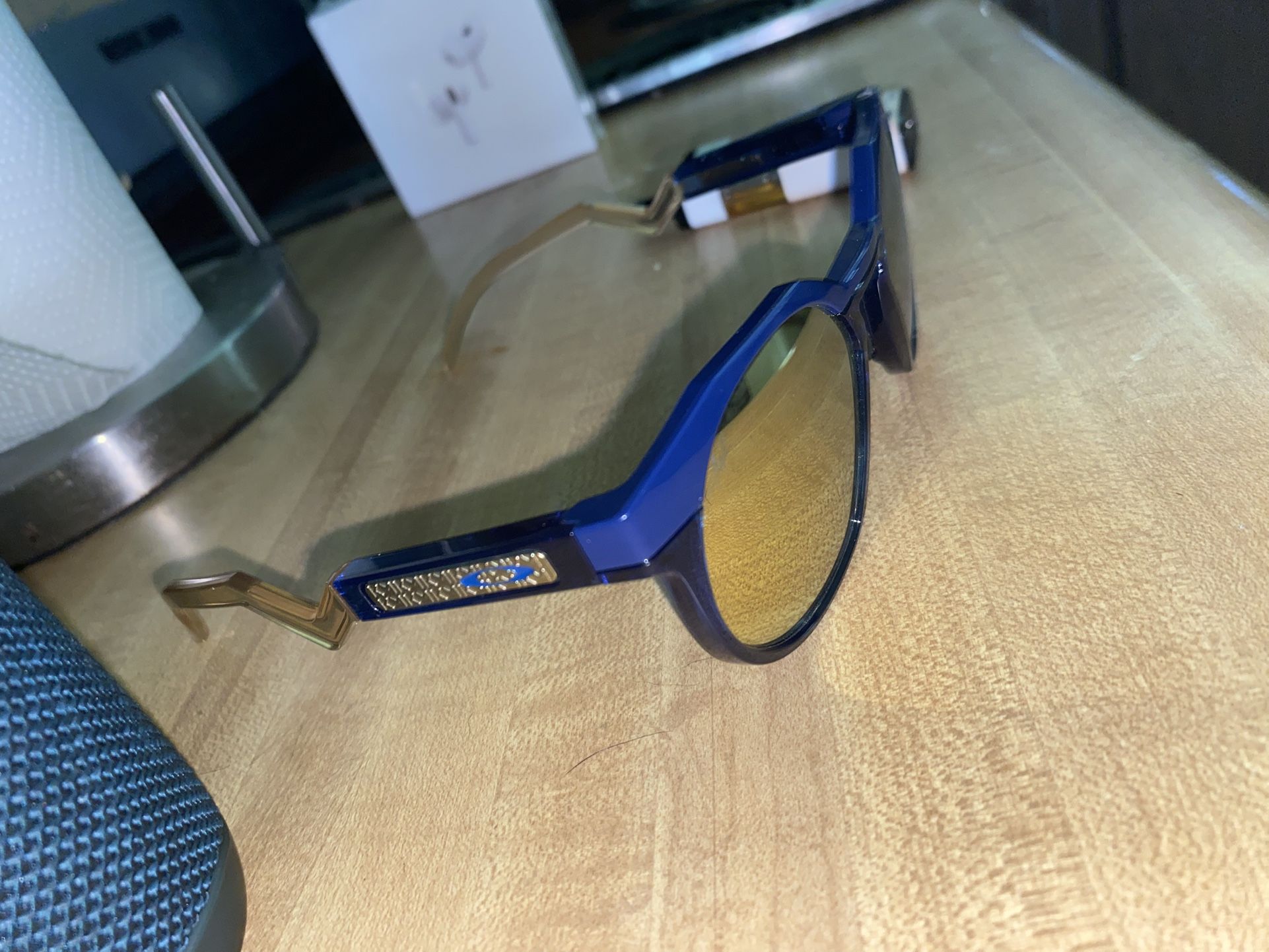 Oakley designer glasses Gold Kylian Mbappé Signature Series HSTN