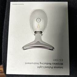 Intense Pulsed Light 