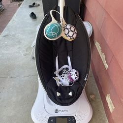 4 Moms Mamaroo Motion 