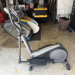 Golds Gym Elliptical