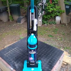 Lightweight Daredevil Vacuum Cleaner