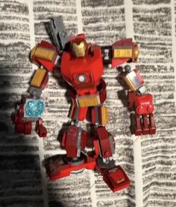 LEGO 76203 Marvel Iron Man Mech Armor With Iron Man Minifigure