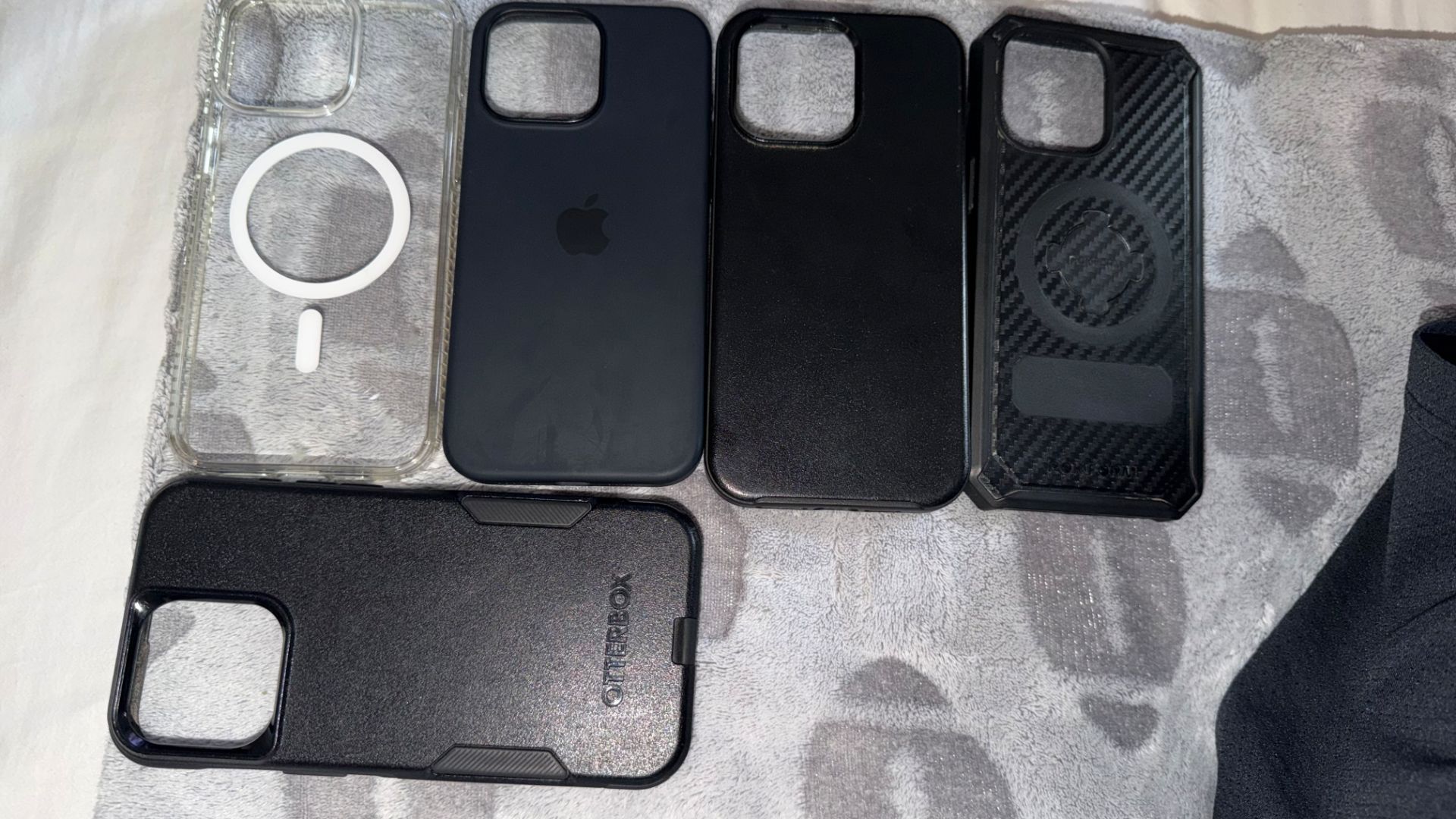 Iphone 15 pro max phone cases