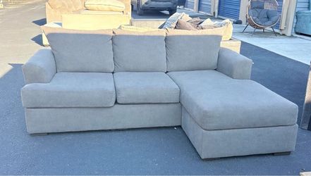 Gray Sectional Sofa with Chaise