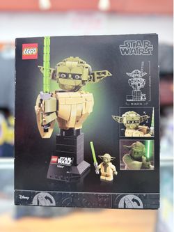LEGO Star Wars Yoda Bust Collection 75438 Display Model 399 Pieces Sealed