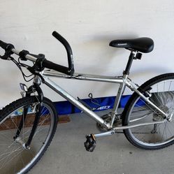 Mountain Bike - high end Schwinn Model S(9 Five).6 purchased new from Gatto was 750.00 asking 250.00 