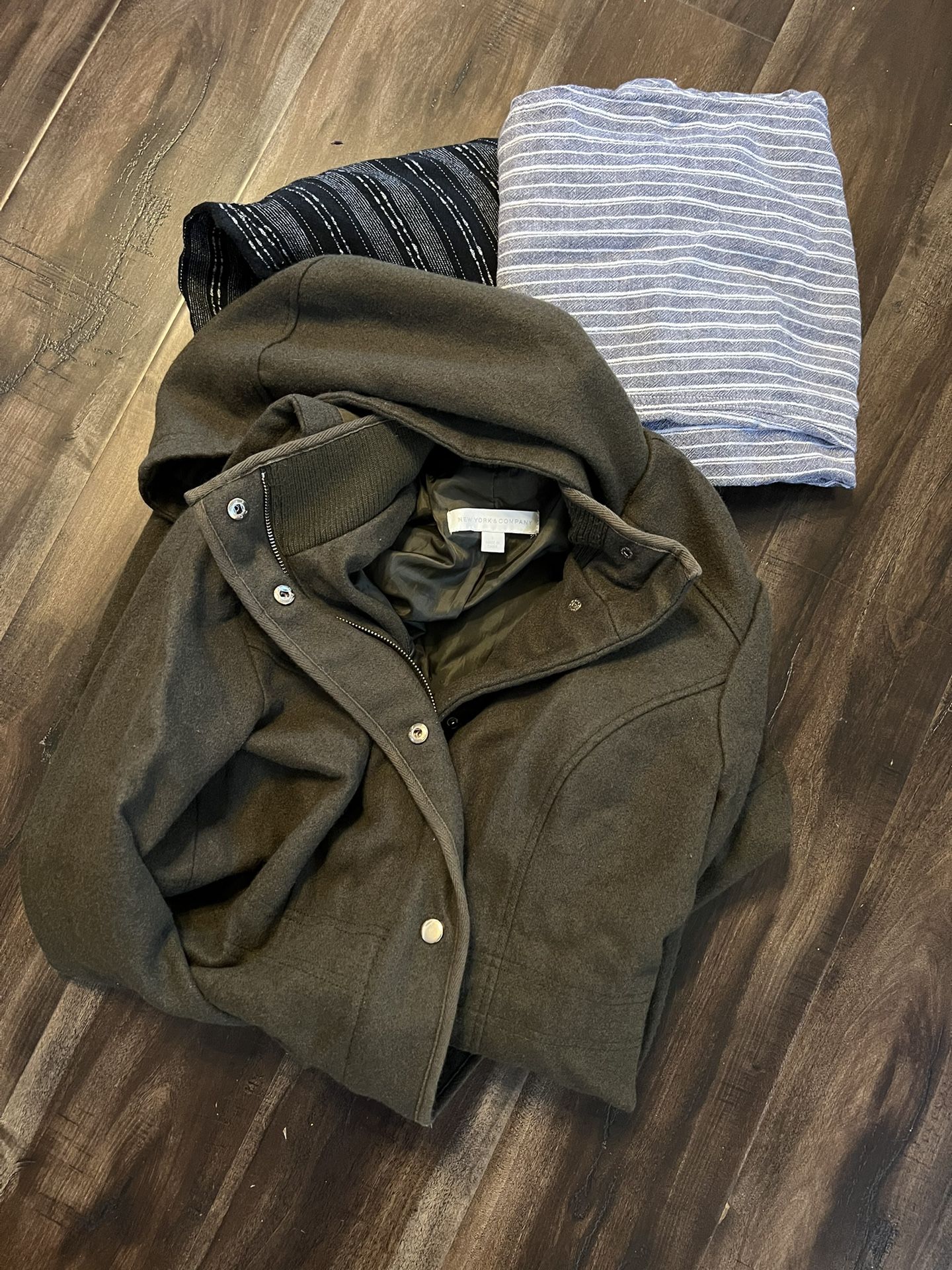 Women’s Clothes