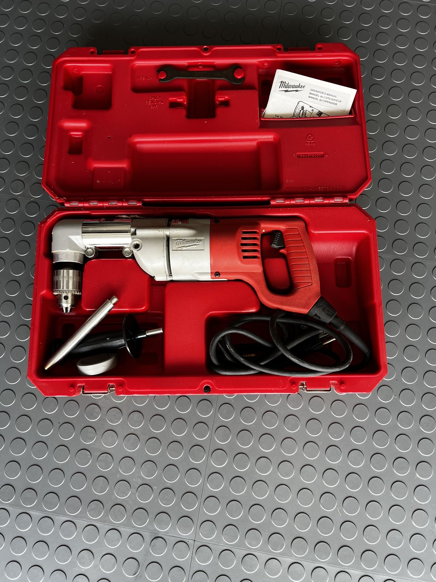Milwaukee Heavy Duty Right Angle Drill