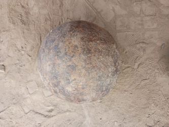 Cannon ball vintage