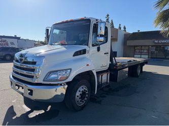 2014 hino 258