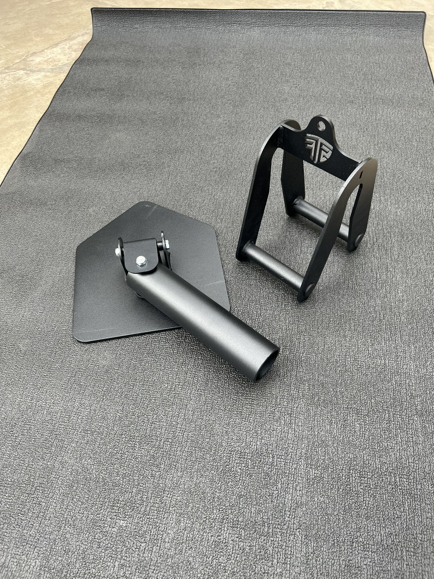 ( BRAND NEW IN BOX ) LANDMINE AND T-BAR ROW ATTACHMENTS - MADE IN USA - Click On My Profile For More Gym Equipment