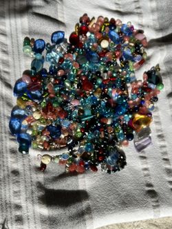 Craft And Jewelry Items