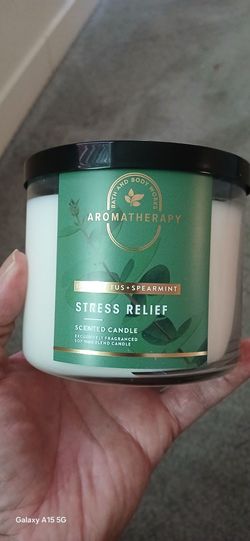 Bath & Body Works Stress Relief Candle