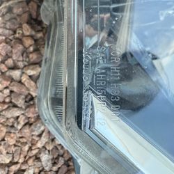 Toyota 4runner Oem Headlight