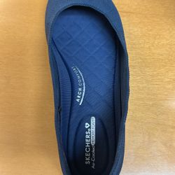 Sketchers Cleo Navy Blue 7 Wide 