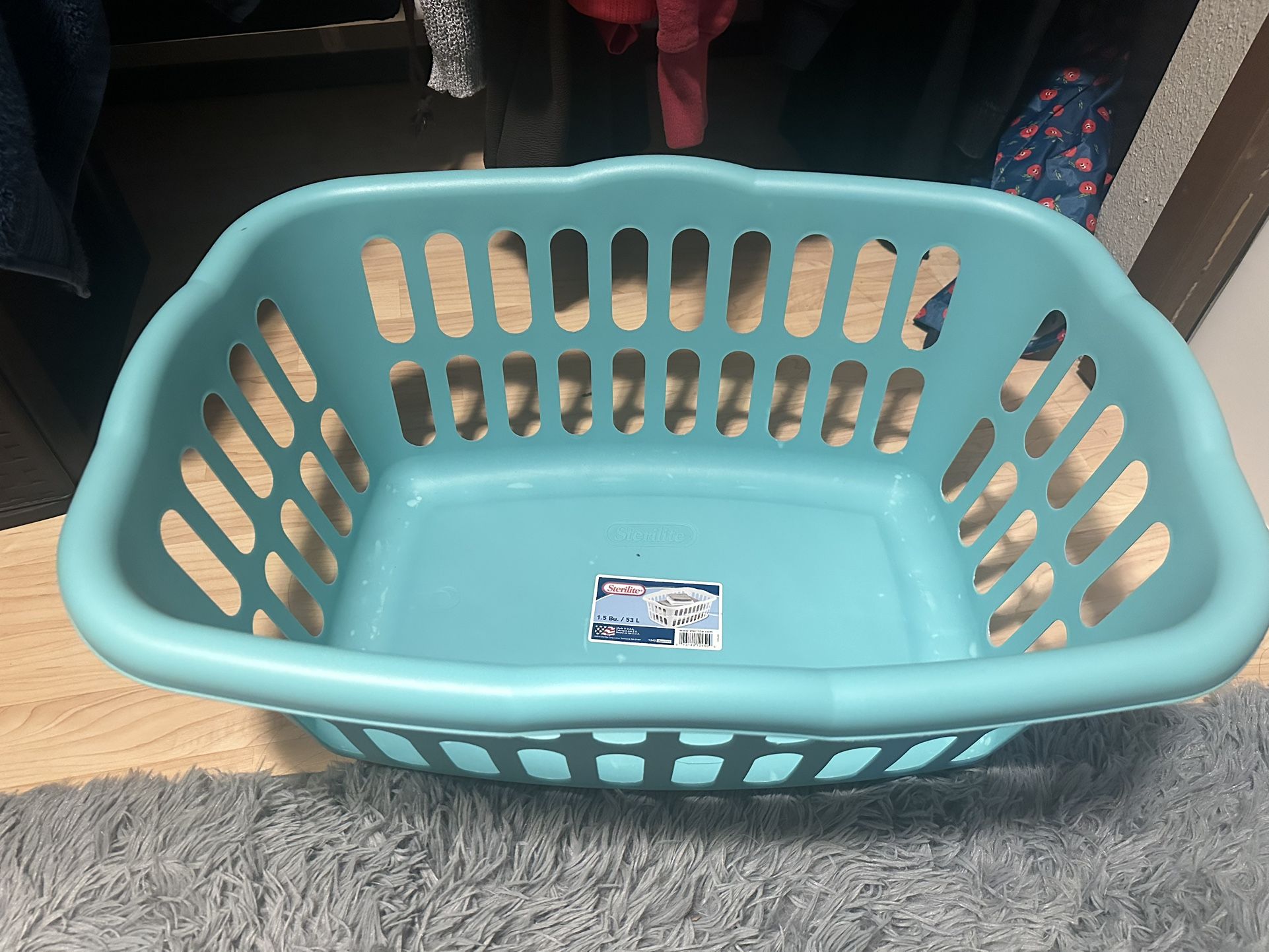 laundry basket