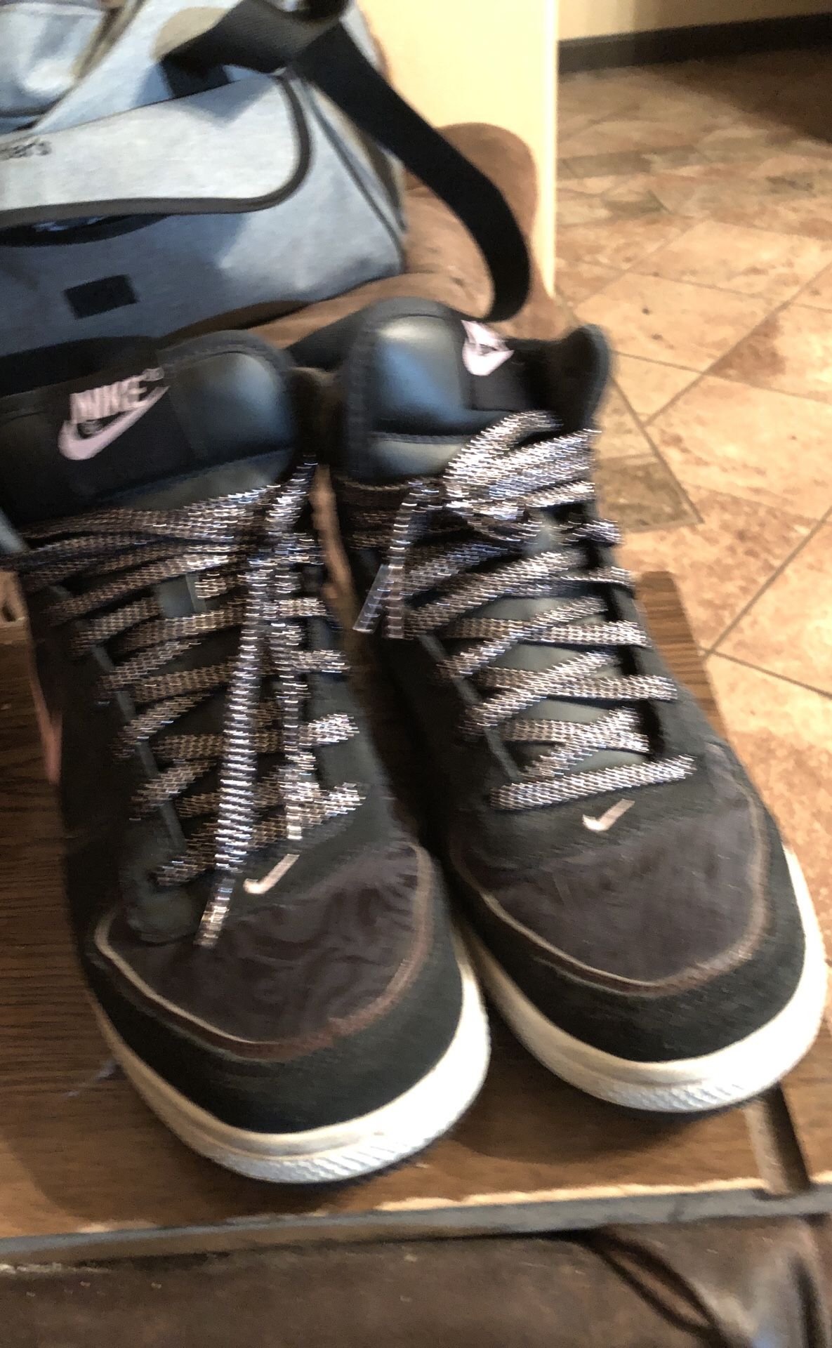 Women’s nikes