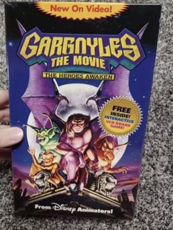 Gargoyles, The Movie: The Heroes Awaken (VHS, 1994, Comes with Game). NIB