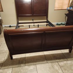 Sleigh bed frame