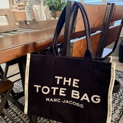 Marc Jacob’s large Jacquard Tote 