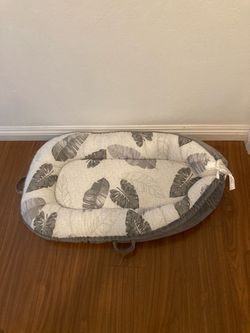 Dog bed  L-33, W-20 inches