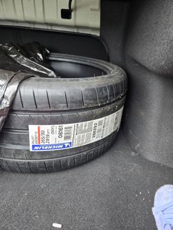 Integra Type S Or Civic Type R Tire