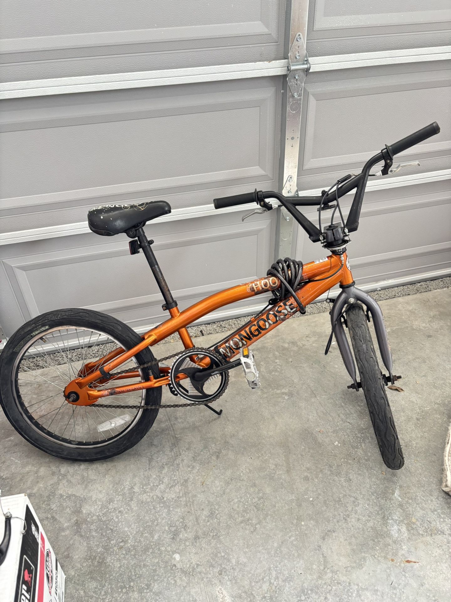Hoop d Mongoose BMX Freestyle Orange 20" Tire Bike PacificCycle Model: R1980WMOT
